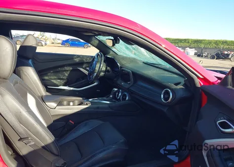 2019 Chevrolet Camaro 2Ss z USA, uszkodzony, nr VIN 1G1FH1R73K0130391